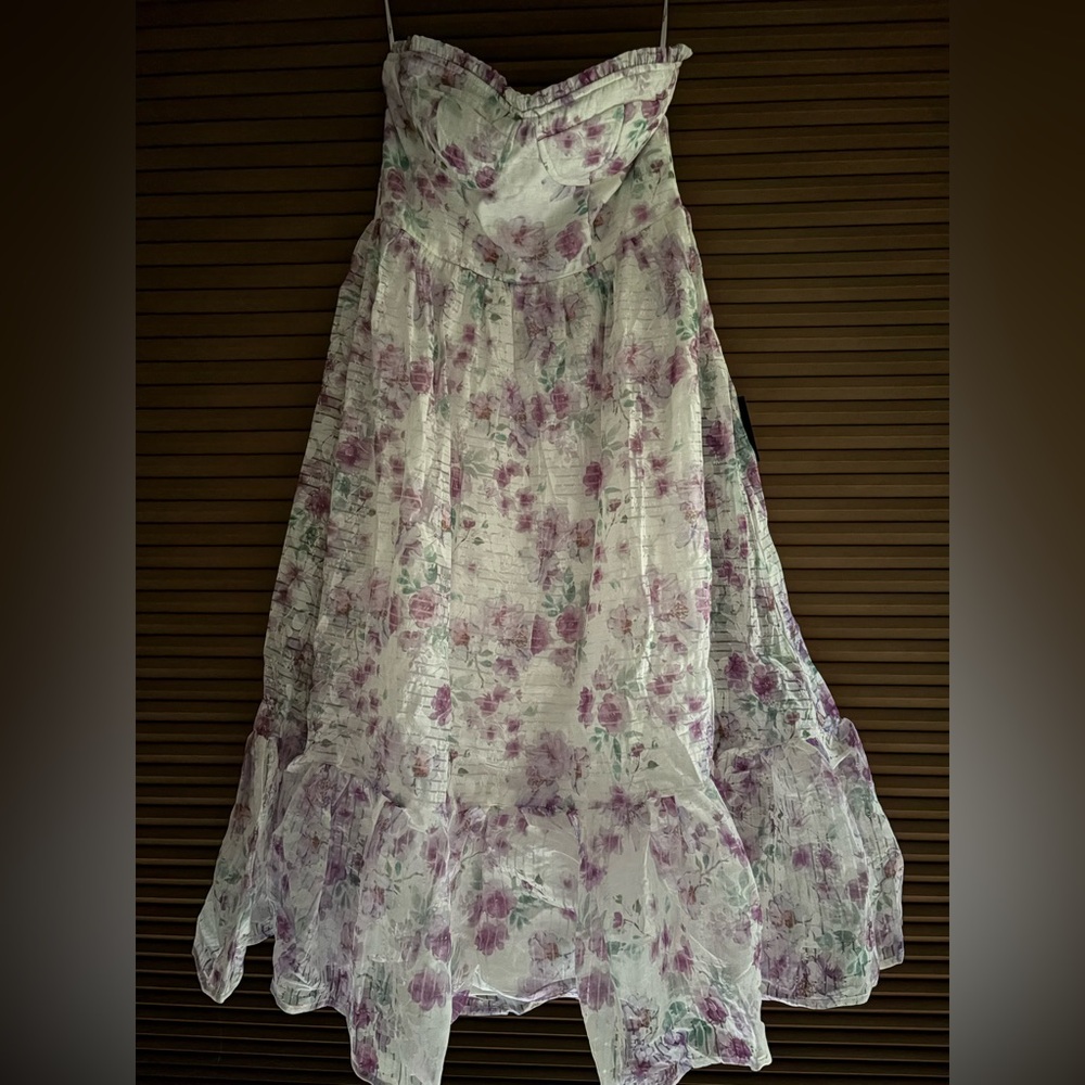 Lulu's Strapless Floral Dress